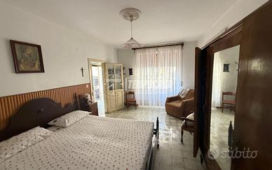 TRILOCALE IN ZONA ALBANELLA