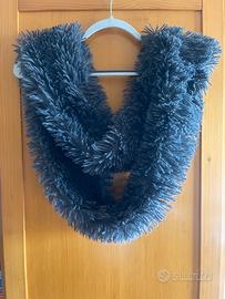 Sciarpa a tubo pelosa