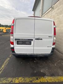 Posteriore Mercedes Vito 2009 2.2 TD PER RICAMBI