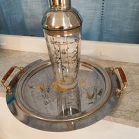 Vassoio di acciaio inox e Shaker per kokteil