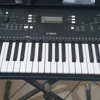 Tastiera Yamaha psr-E363 nuova