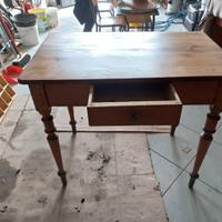 tavolo in legno vintage 
