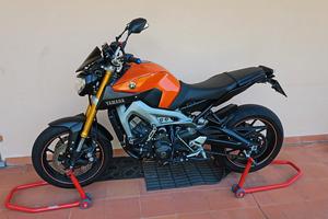 Yamaha MT-09 