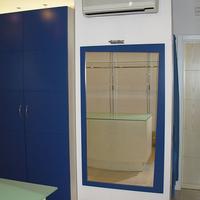 SPECCHIO CON CORNICE BLU ARREDAMENTO CASA NEGOZIO