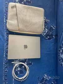 Apple laptop MacBook Air 13" con chip M3 (2024)