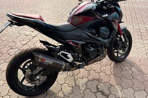 Kawasaki. Z800 sugomy
