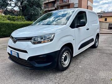 TOYOTA PROACE CITY 2021