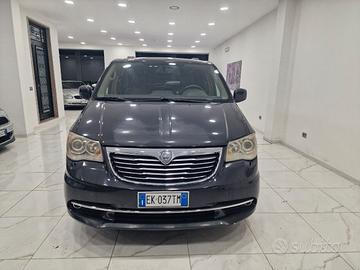 Lancia Voyager 2.8 Turbo diesel 163 CV. 7 Posti