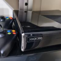 XBOX 360 + 2 JOYSTICK WIFI + 7 GIOCHI