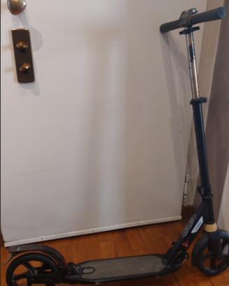 Monopattino decathlon oxelo