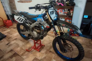 Yamaha yz 450 yzf f rm kx sxf te cross