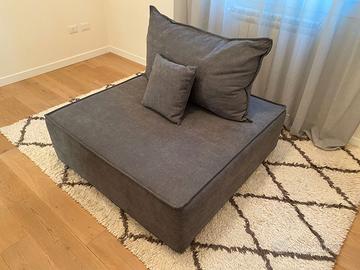 Divano design Filippo Ghezzani “Madame” - Tessuto