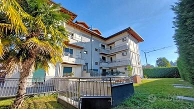 Attico / Mansarda di 126 m² con 3 locali a Inverun