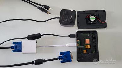 Raspberry Pi 4 Modello B + accessori con Ubuntu