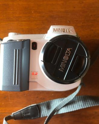 Minolta Dimage 7