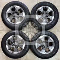 Cerchi 16 e pneumatici originali Jeep Renegade