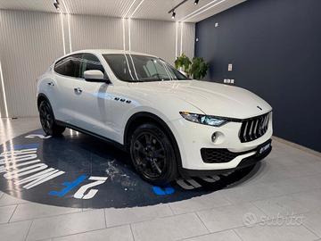 Maserati Levante 3.0 V6 350cv auto