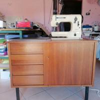 Macchina da cucire Bernina record 530-2