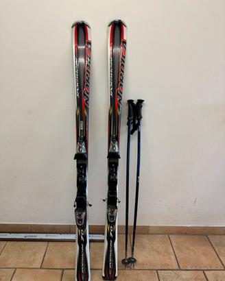 Sci Nordica con racchette