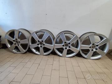 Set 4 cerchi Seat Leon (05-13) 5 fori 17" usati