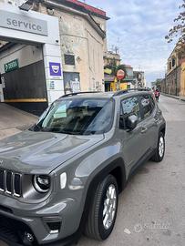 Jeep Renegade grigio Nardò pari al nuovo