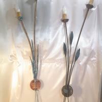 Due applique slanciate a lungo stelo di fiore con