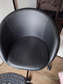 poltrona in ecopelle 