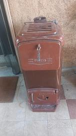 FOCO antica stufa a legna in ghisa 