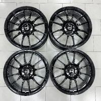 RL40 Cerchi in lega usati MAK XLR da 18" 5x112