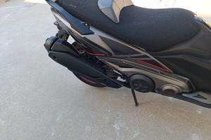 Kymco Ak 550