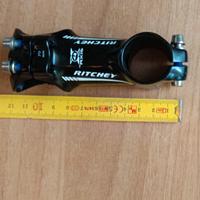 Attacco manubrio mtb