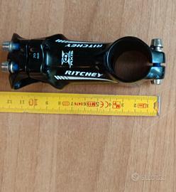 Attacco manubrio mtb