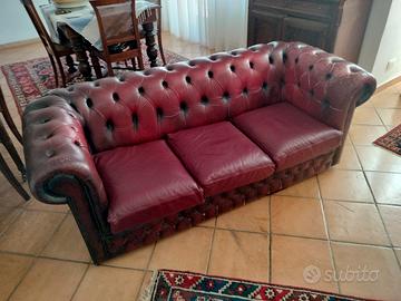 divano Chesterfield 