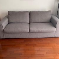 Divano tre posti poltrone e sofà