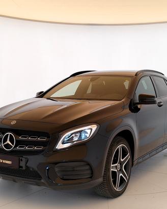 Mercedes-benz GLA 180 Night Edition- NEOPATENTATI