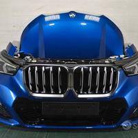 BMW X1 U11 Musata cofano paraurti m-sport fari LED