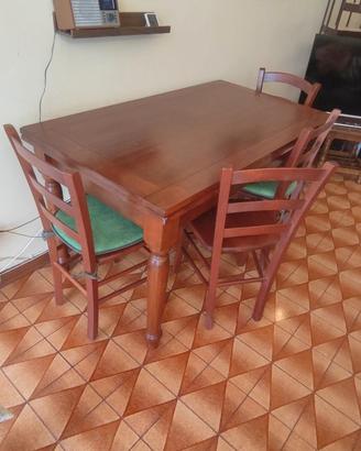 Tavolo allungabile in massello