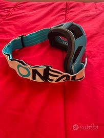 Maschera Oneal
