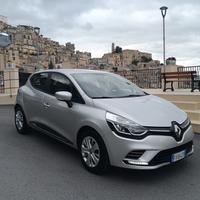 Renault Clio dCi 8V 75 CV 5 porte Moschino Intens