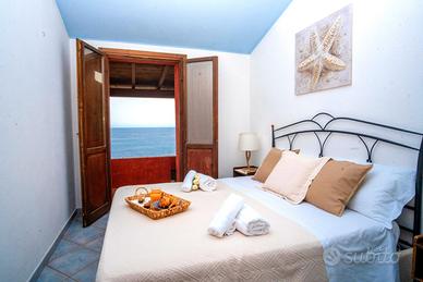 Villa sul mare 8 posti letto porto corallo