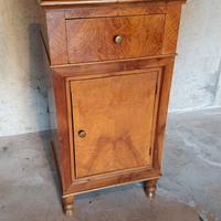 Comodino Antico Luigi Filippo in Piuma di Noce