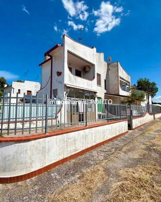 Appartamento di 45 m² con 2 locali e posto auto a 