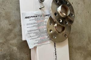 Coppia distanziali da 12 mm per gruppo VAG