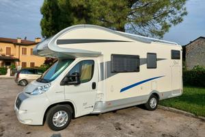 Camper mansardato Mc Luis Steel 538