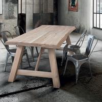 Tavolo fisso in legno massiccio