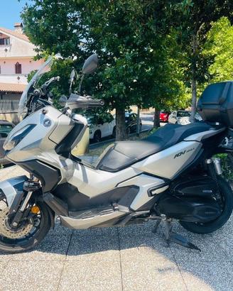 HONDA ADV 350 TUTTO INCLUSO ANCHE PASSAGGIO! MIN