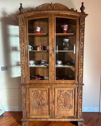 Vetrinetta credenza tutta artiginale in legno