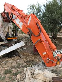 Escavatore Fiat kobelco e165