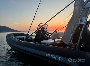 Gommone Grand 470 con motore Suzuki