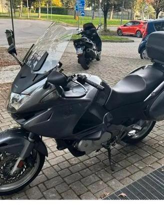 honda Deauville 700 abs